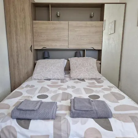 Petit Paradis A 100m De La Mer, Parking, Wifi * Canet-en-Roussillon